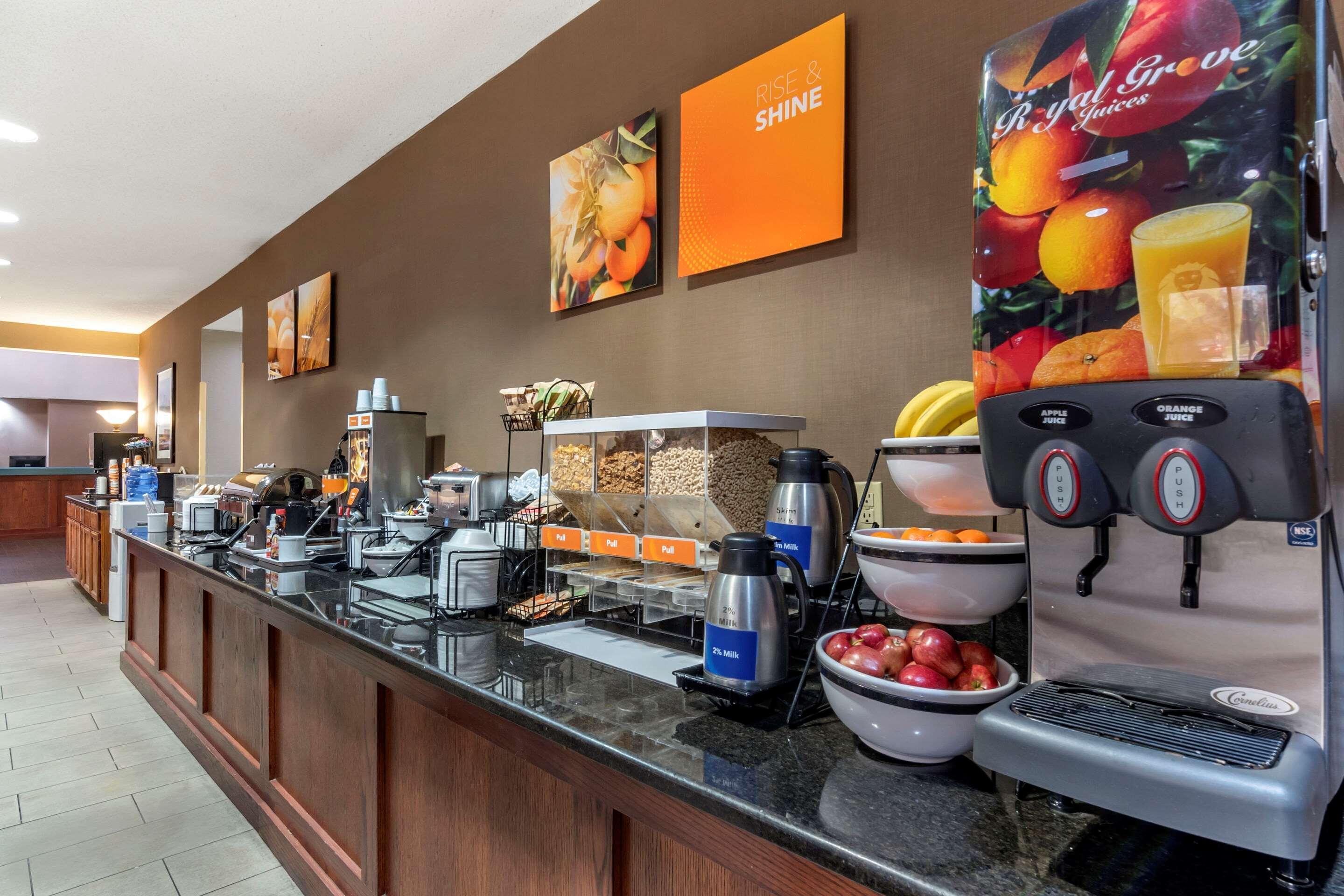Comfort Inn & Suites Lees Summit - Kansas City Саммит Ли Экстерьер фото