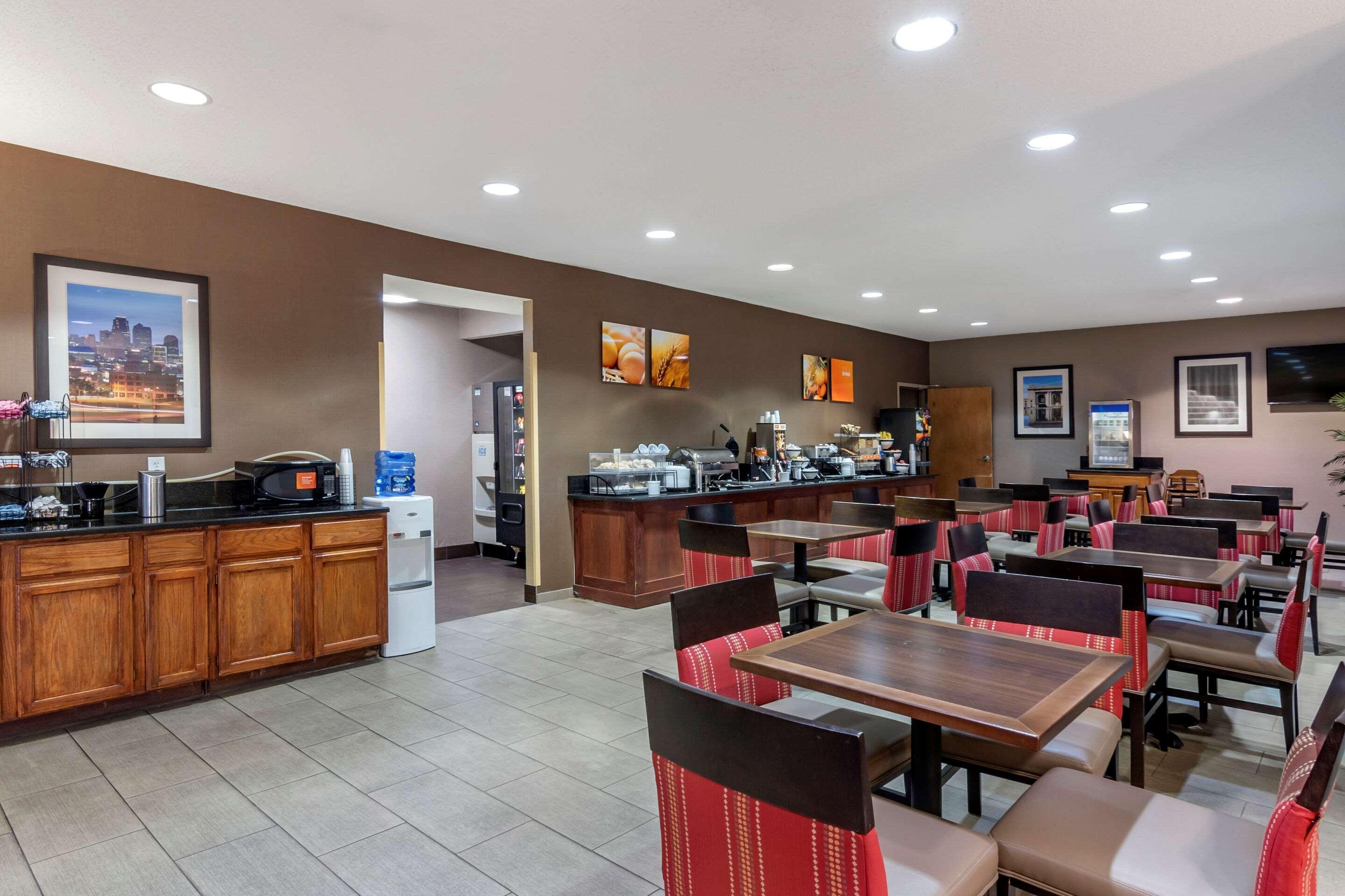 Comfort Inn & Suites Lees Summit - Kansas City Саммит Ли Экстерьер фото
